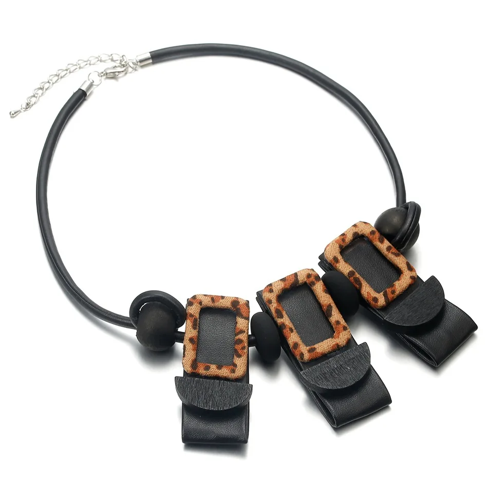 Leopard Geometric Rope Chain Statement Necklace Wood Beads Leather Pendants Necklaces for Women Vintage Handmade Fashion Jewelry