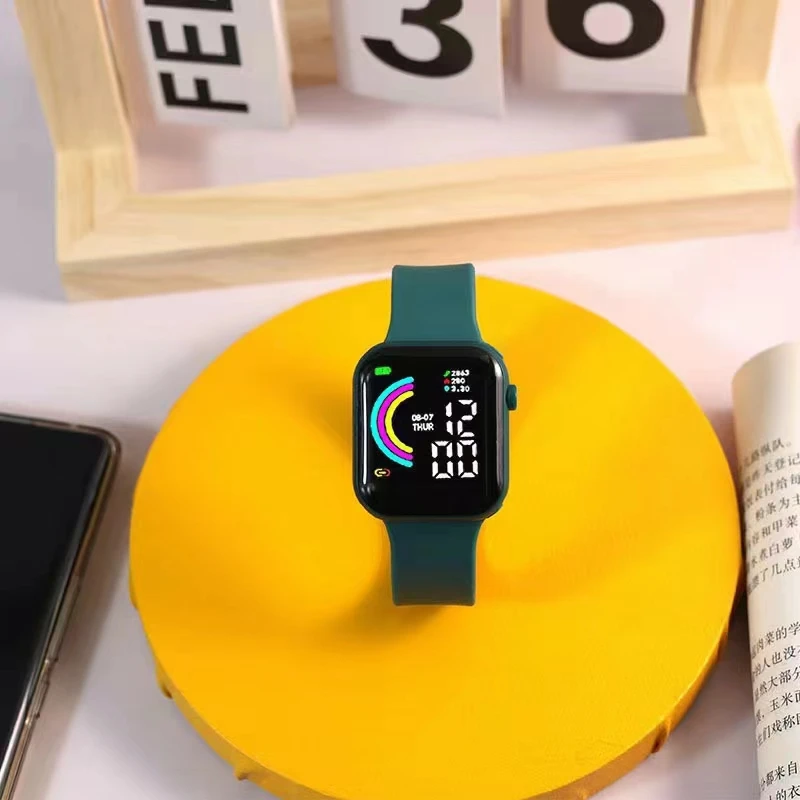 Reloj electrónico cuadrado de arcoíris para hombre y mujer, pulsera con botón de pantalla grande LED, a la moda, para estudiantes, novedad, C1-6