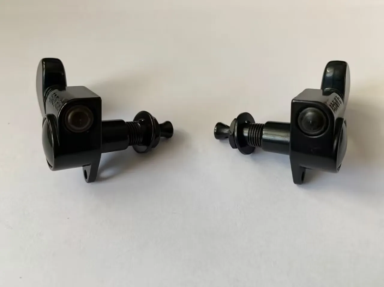 Professional 6 (3R+3L) Strings Electric Guitar Tuners / Tuning Pegs Black Color in Stock Discount