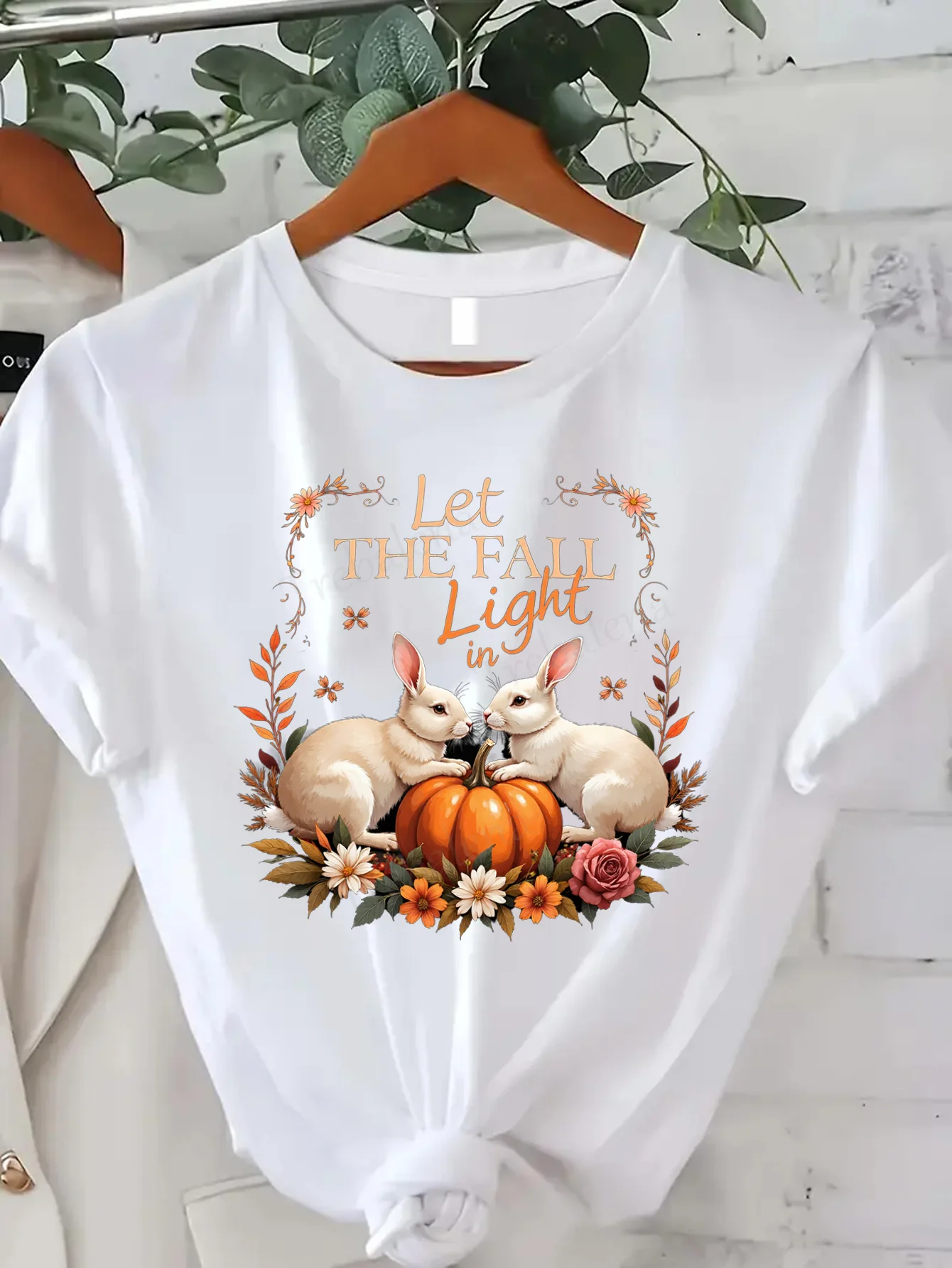 

Comfortable Women's Print T-shirt Fall Rabbit Pumpkin T-Shirt | Autumn Light Print Women's Tee