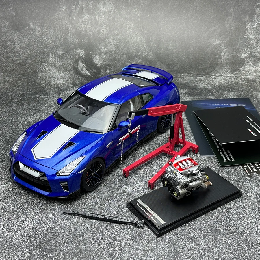 MOTORHELIX 1:18 FOR Nissan GT-R(R35) 50th anniversary edition Car