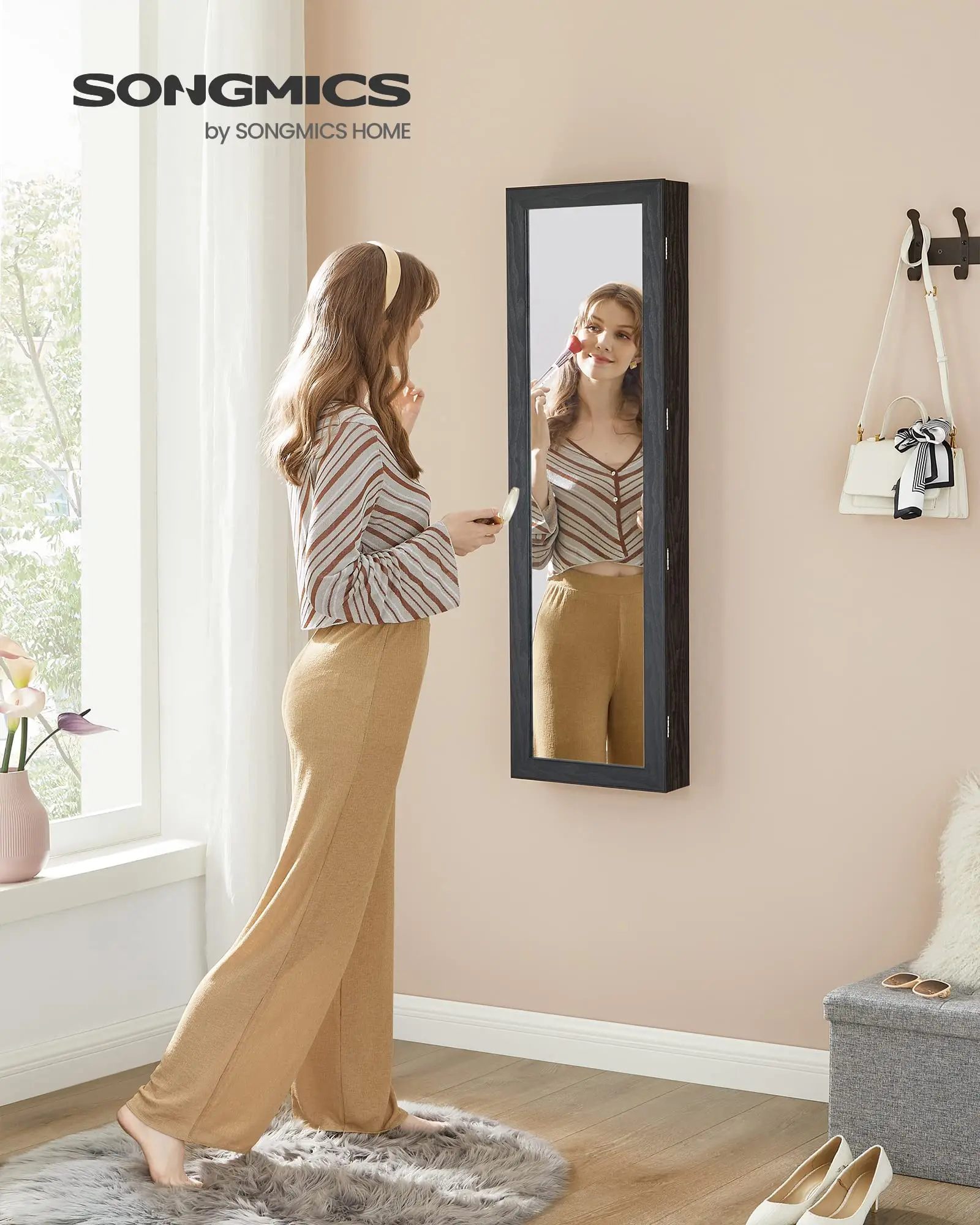 6 LEDs Mirror Jewelry Cabinet, 47.2-Inch Tall, Lockable