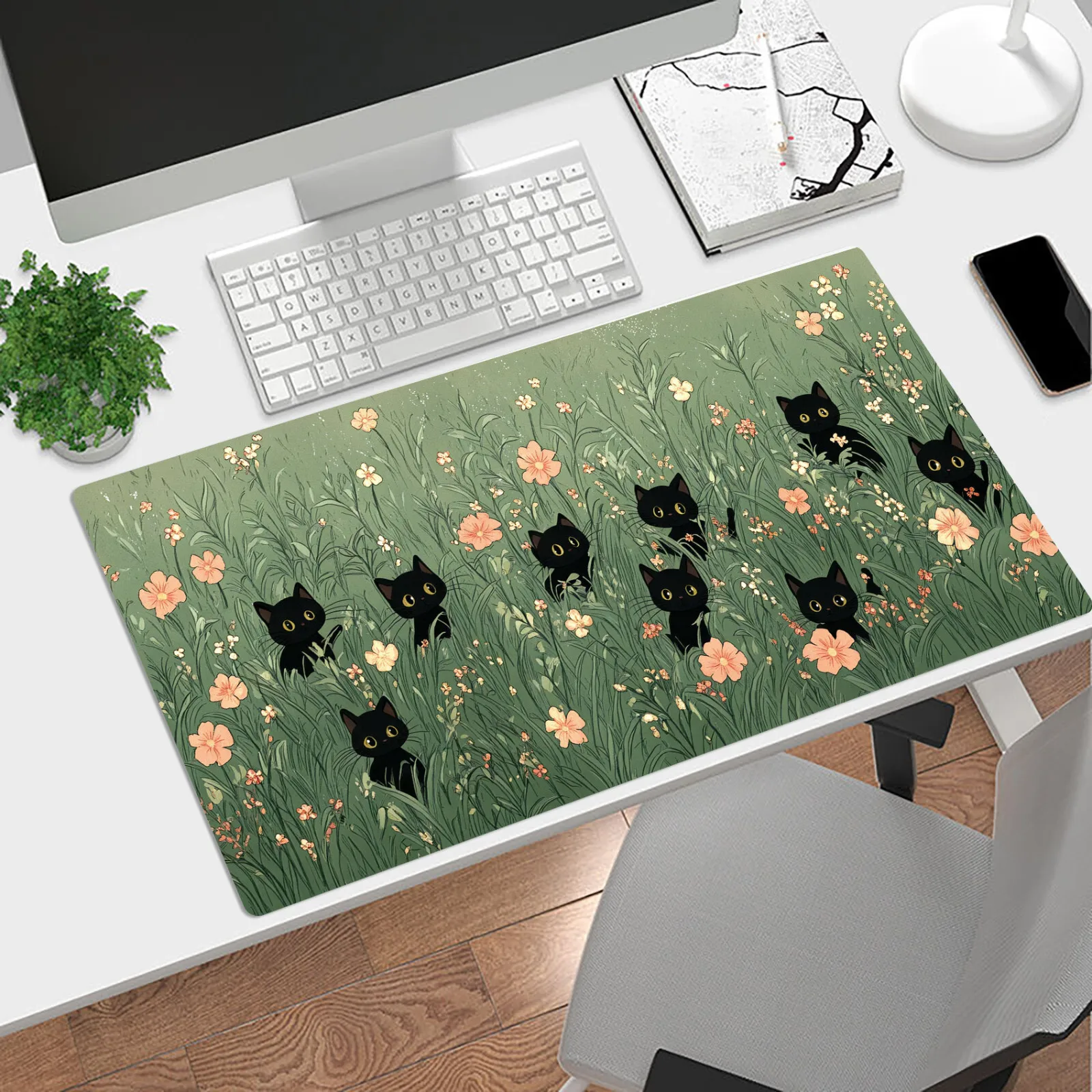 Pink Floral Cute Black Cat Mouse Pad Large Rubber Anti-slip PC Desk Accessories Mousepad for Office and Gamer Keyboard Decor Mat