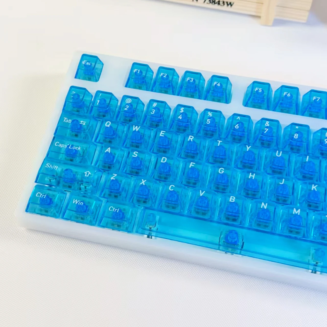 119 Klawiszy Niebieskie Kryształowe Keycapy z Nadrukiem UV Przezroczyste Keycapy PC Profil Cherry do Przełączników Cherry MX Klawiatura Mechaniczna