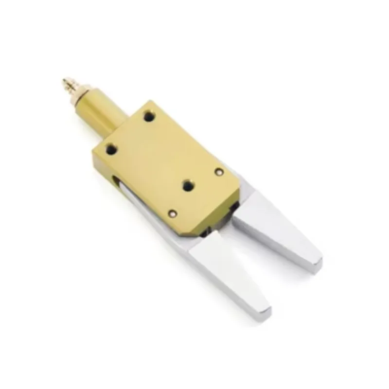 SKJ-ES 1-08 Mini Robot Clamp 5N Torque Compact Robot Arm End Actuator for Easy Installation for Injection Molding Automation
