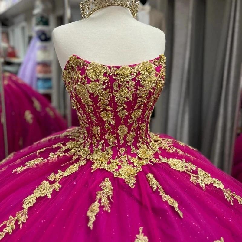 Rose Red Off Shoulder Quinceanera Dress Prom Dress Floral Gold Applique Lace Tull Princess Dress Sweet 15 Year Old Party Dress