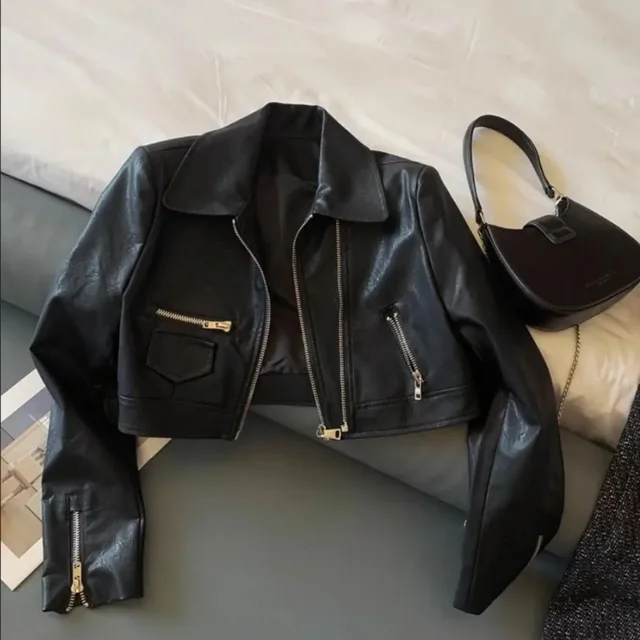 Płaszcz ze sztucznej skóry PU Nowa modna kurtka skórzana Damska kurtka motocyklowa Streetwear Krótki podwójny zamek błyskawiczny Kieszenie z długim rękawem