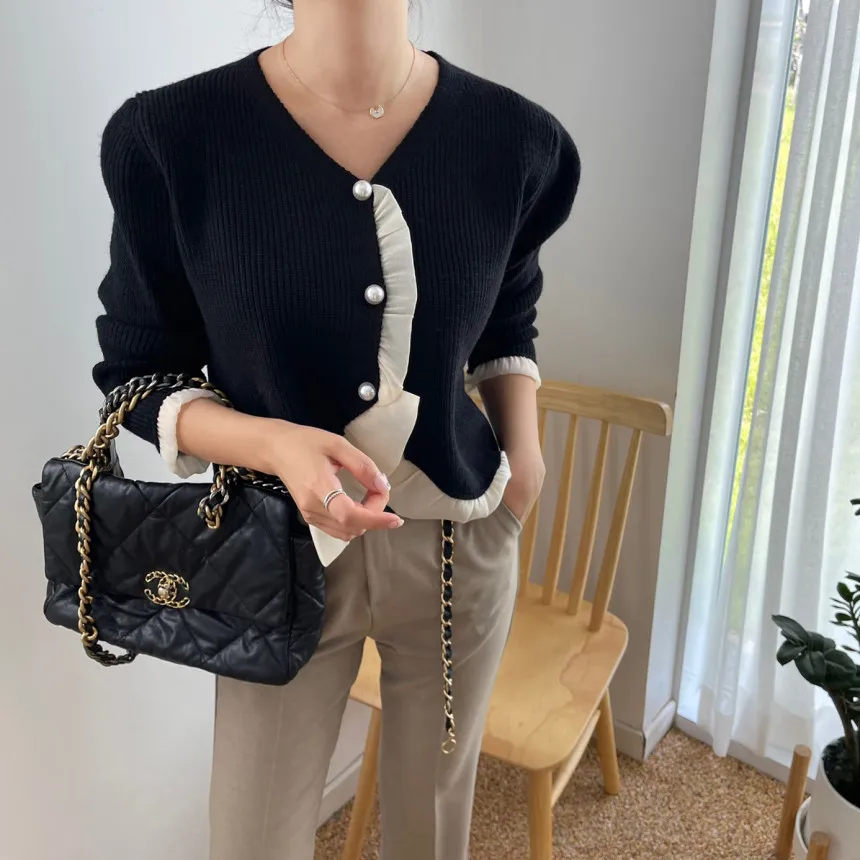 Korean Elegant Women Cardigan Sweater Autumn Winter Ruffles V-neck Long Sleeve Knit Coat Vintage Fashoin Chic Pearl Buttons Tops