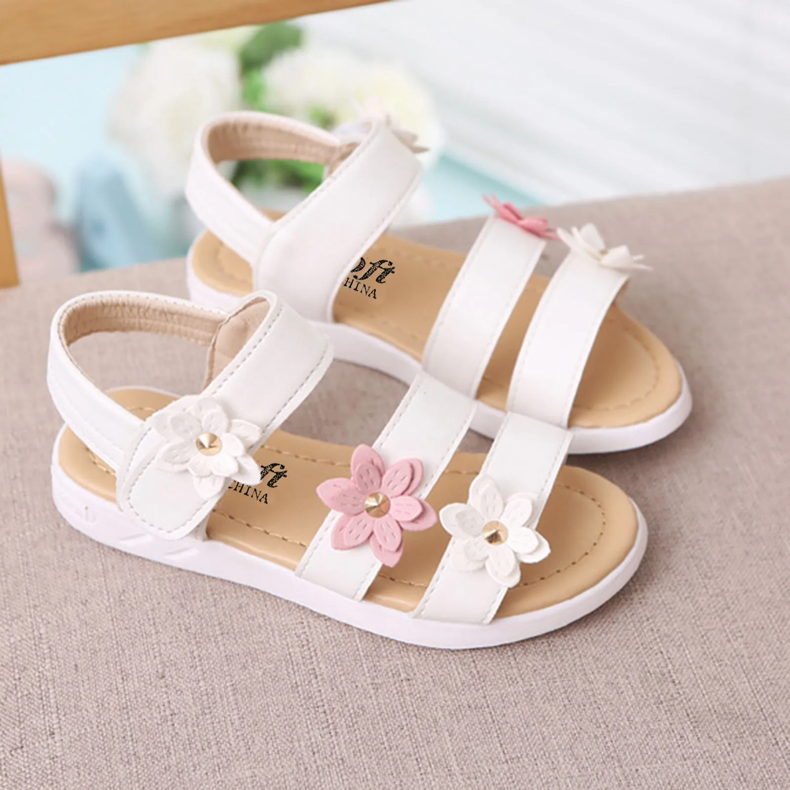 Nuove ragazze sandali fiori dolce morbido moda carino scarpe da spiaggia di alta qualità bambini estate fiore Decro principessa sandali bambini