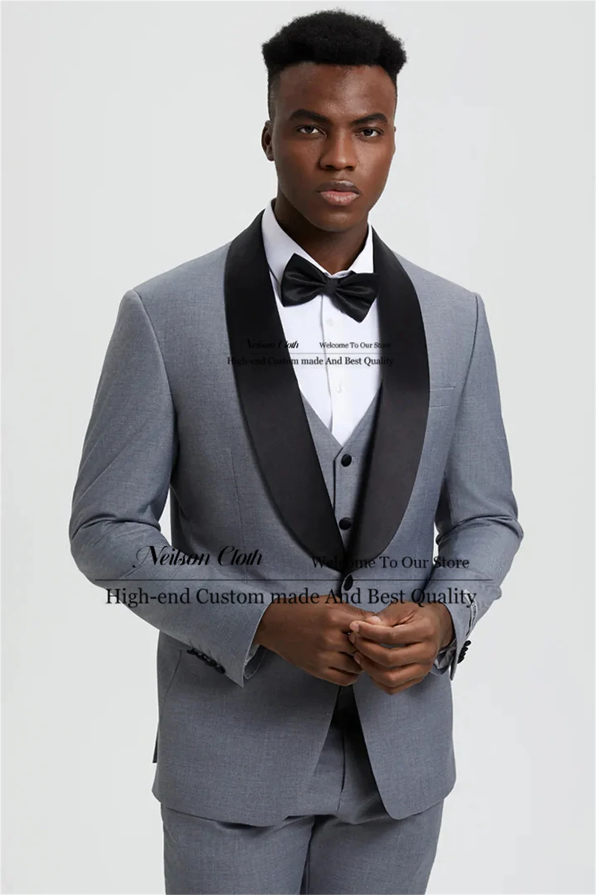 

Formal Grey One Button Male Prom Blazers 3 Pieces Sets Shawl Lapel Groom Wedding Tuxedos Customized One Button Terno Masculino