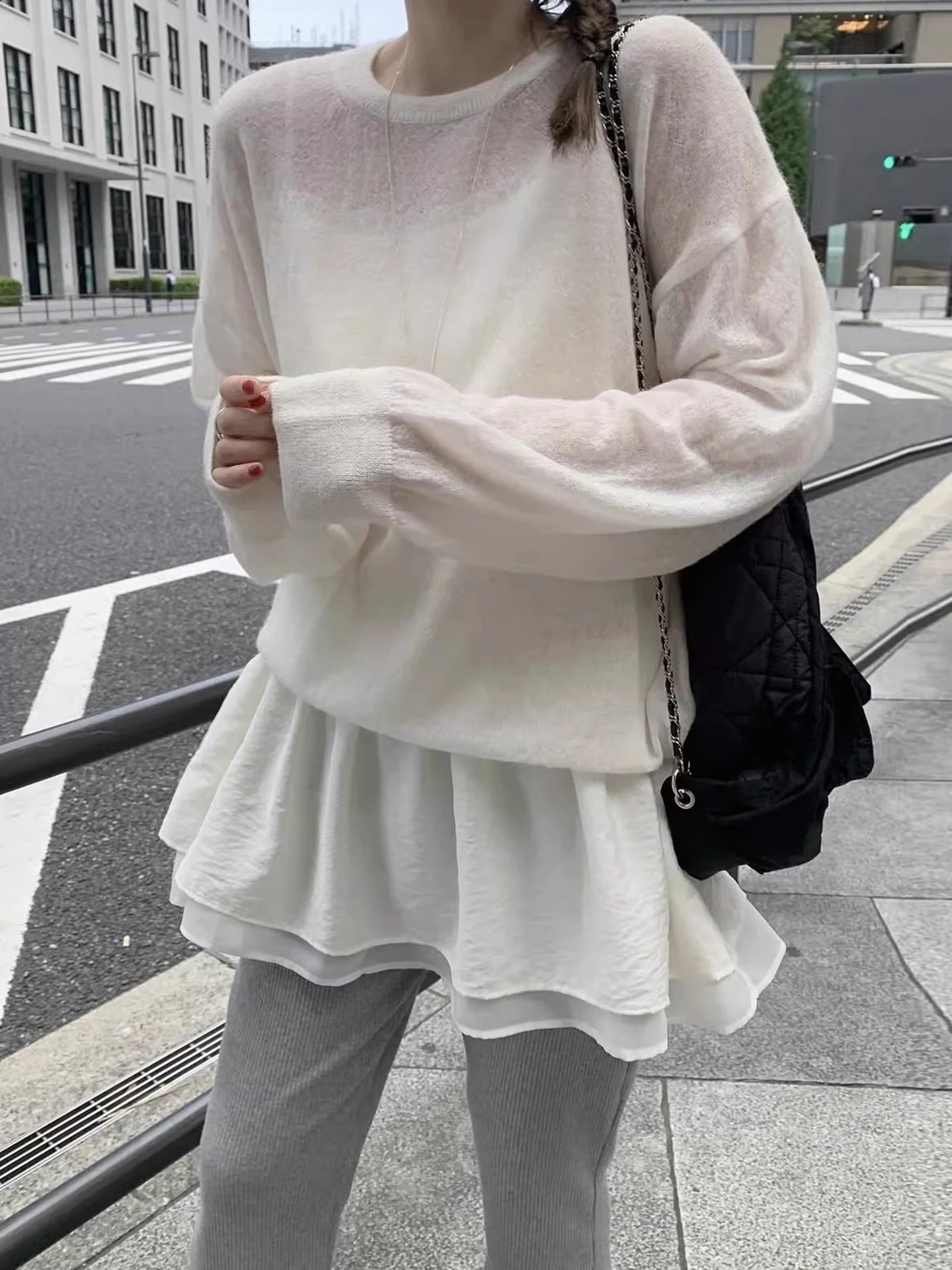 

Новый женский тонкий вязаный свитер с длинными рукавами и круглым вырезом, свободный, универсальный, из полиэфирного волокна, для ранней весны