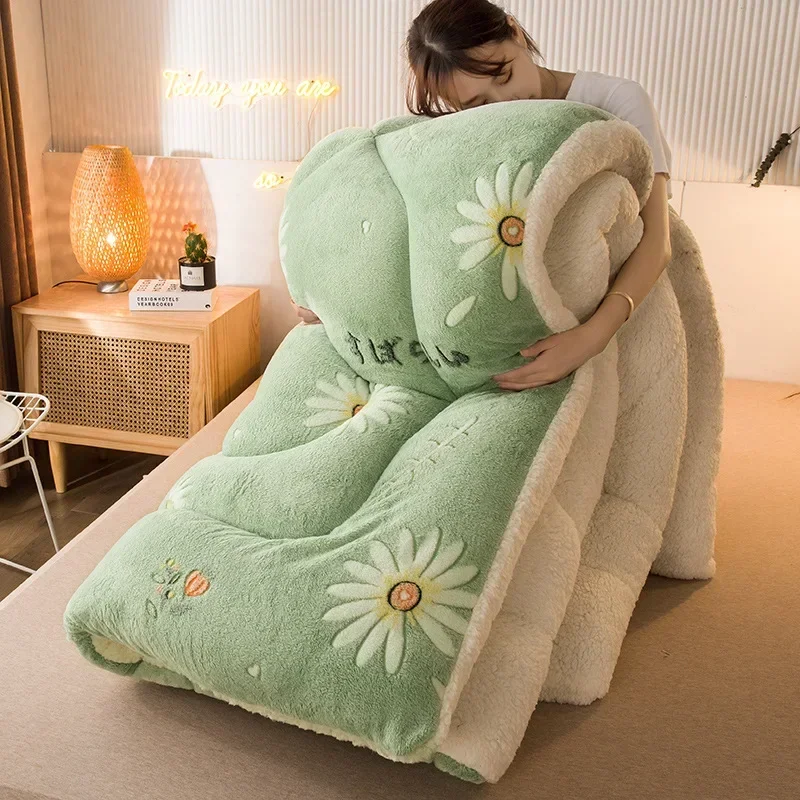 Winter Thick Lamb Plush Quilt Warm Comfortable Warm Quilting Cotton Quilt Flower Print Double-sided Cute Comforters Bedclothes