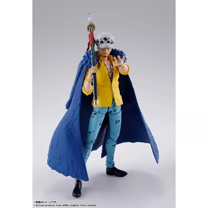 Bandai Original figura de Anime de una pieza SHF Trafalgar D. Figuras de acción de la Ley del agua juguetes para niños regalo adornos de modelos coleccionables