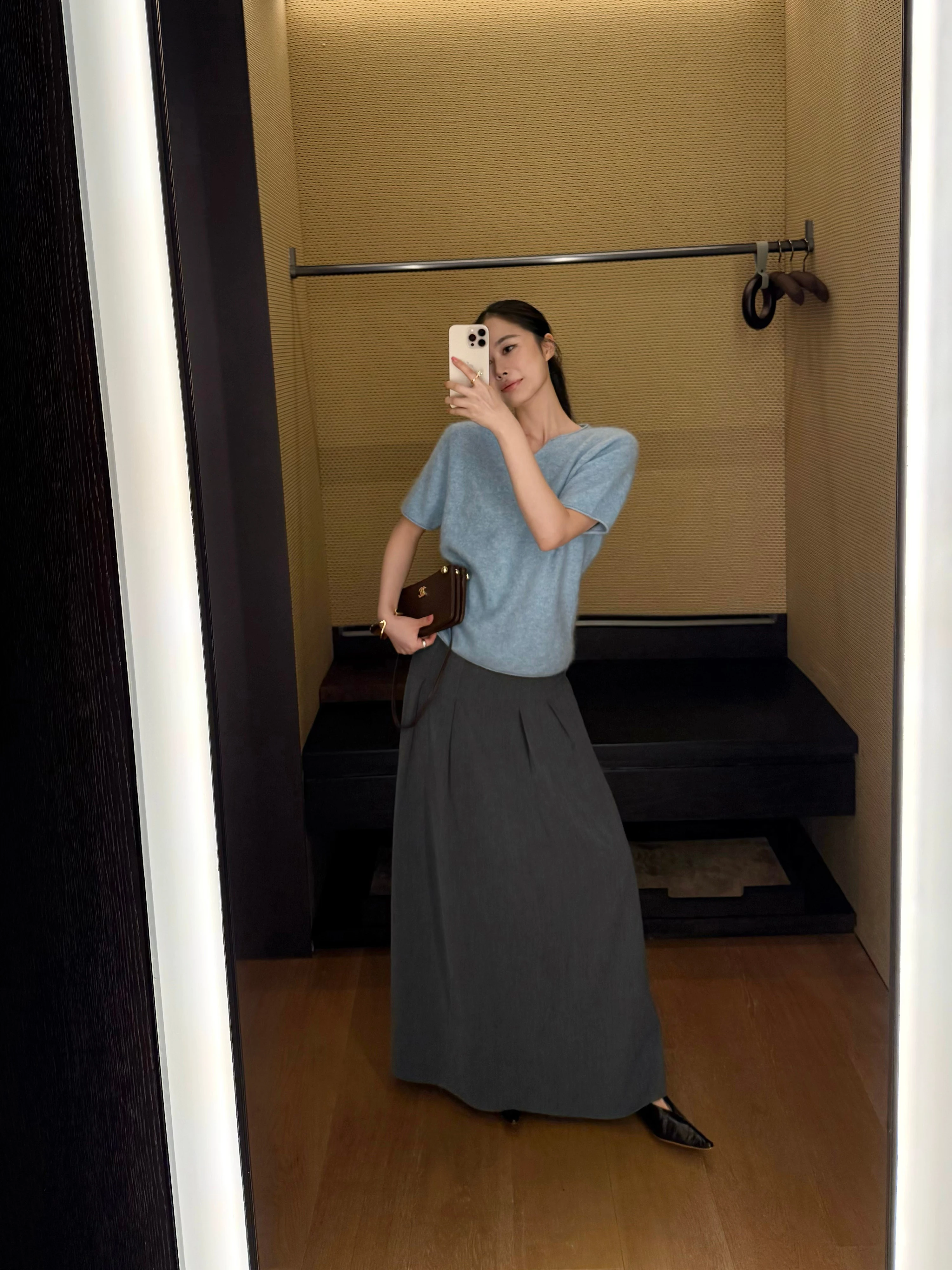 ZhouMiao Evening Light Leisure Wide Pleat Silhouette Loose Fit A-Line Midi Skirt Polyester Fiber Simple Style Commute Skirt