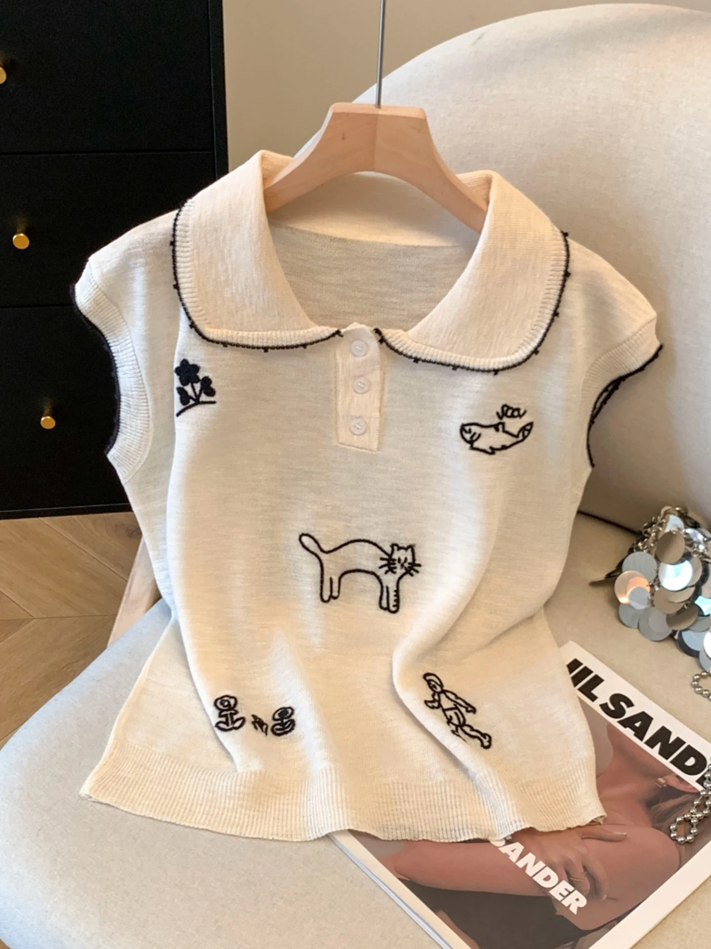 

Cute Embroidered Color Block Doll Collar Ice Silk Knitted Top Women's Summer New Style See through Cool Feeling Sleeveless Mi...