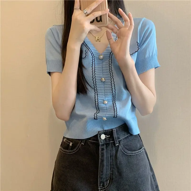 2024 Summer New Women\'s Thin Sweater Fashion Commute Spliced Striped Button All-match V-neck Short Sleeve Slim Chic Knitted Tops