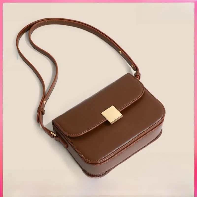 

2024 New Women's Underarm Crossbody Bag Soft Briti Sle Single oulder Tofu Square Bag Casual Magnetic Bule Closure