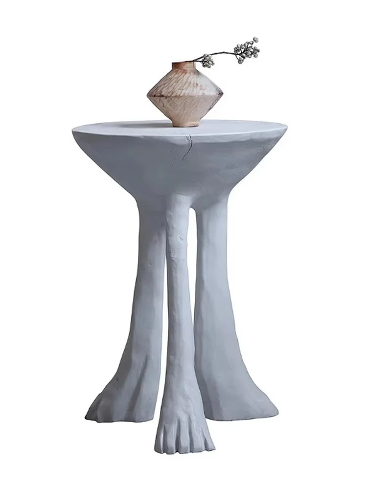 

Creative Design Home Decoration Arthand-Carved Coffee Table Nordic Art Style Sculpture Side Table Wooden Bedside Table