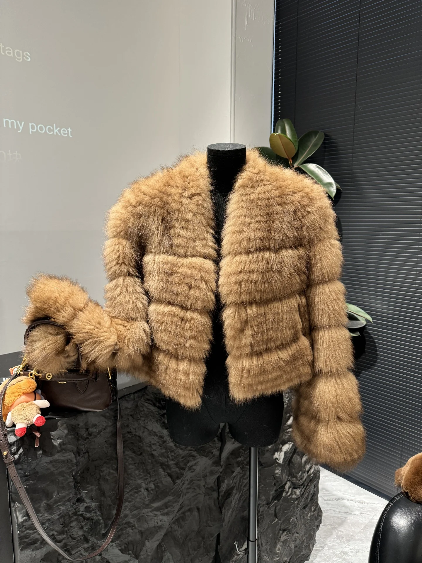(Fox Beauty) New Patchwork Design Fox Fur Grass Short Jacket