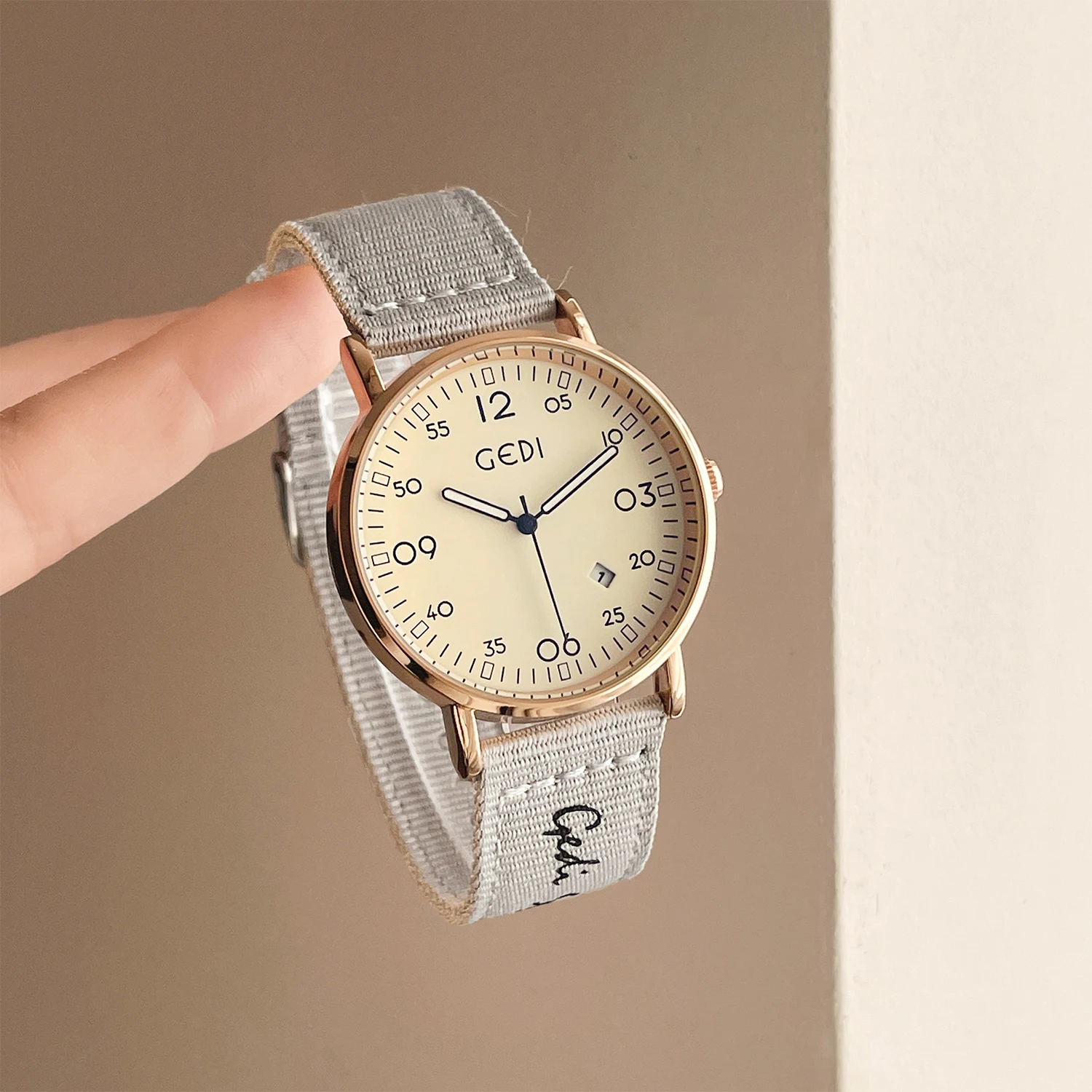 นาฬิกาถักสไตล์วินเทจใหม่สำหรับ - Vintage Fashion Watches บทวิจารณ์และราคา