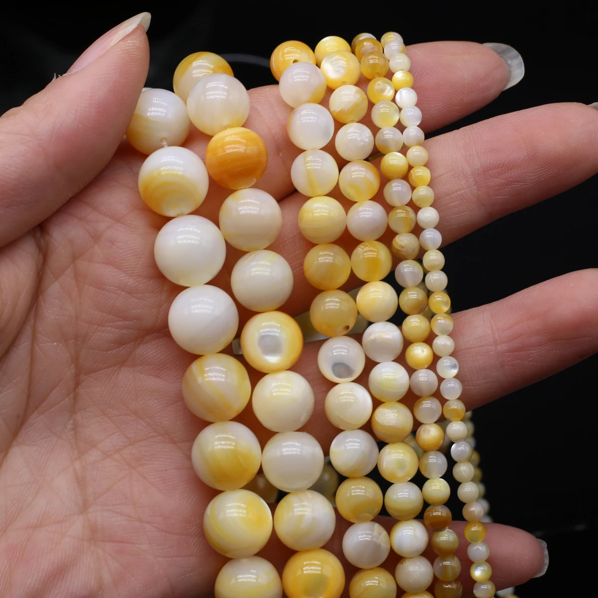 3-8mm Natural Mother-of-Pearl Shell Beads Loose Round Shell Hole Beads for Necklace Earrings Jewelry Making Accessories