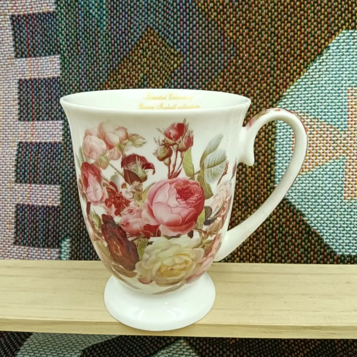 Cute Country-style 300-400ml Ceramic Mug, Perfect for Gift-giving, Home Use or Office Work. European Style.