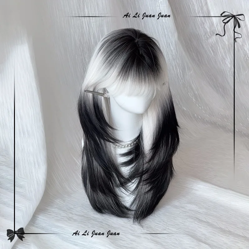 Новый модернизированный парик Лолита представляет собой полный