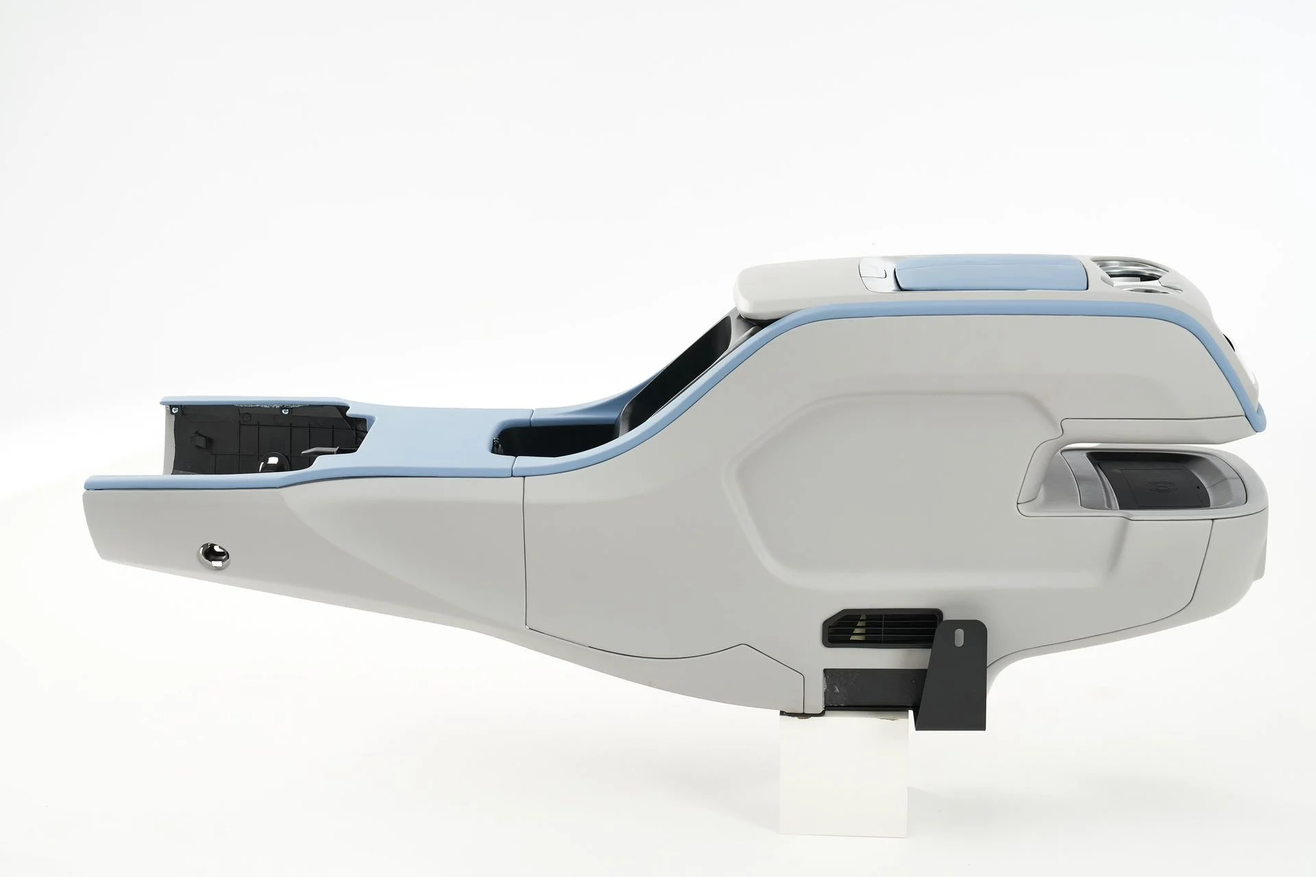 Factory Hot Selling Luxury Car Interior Accessories Storage Armrest Console Box For Vito And Sprinter Excluding Wrapping And Wat