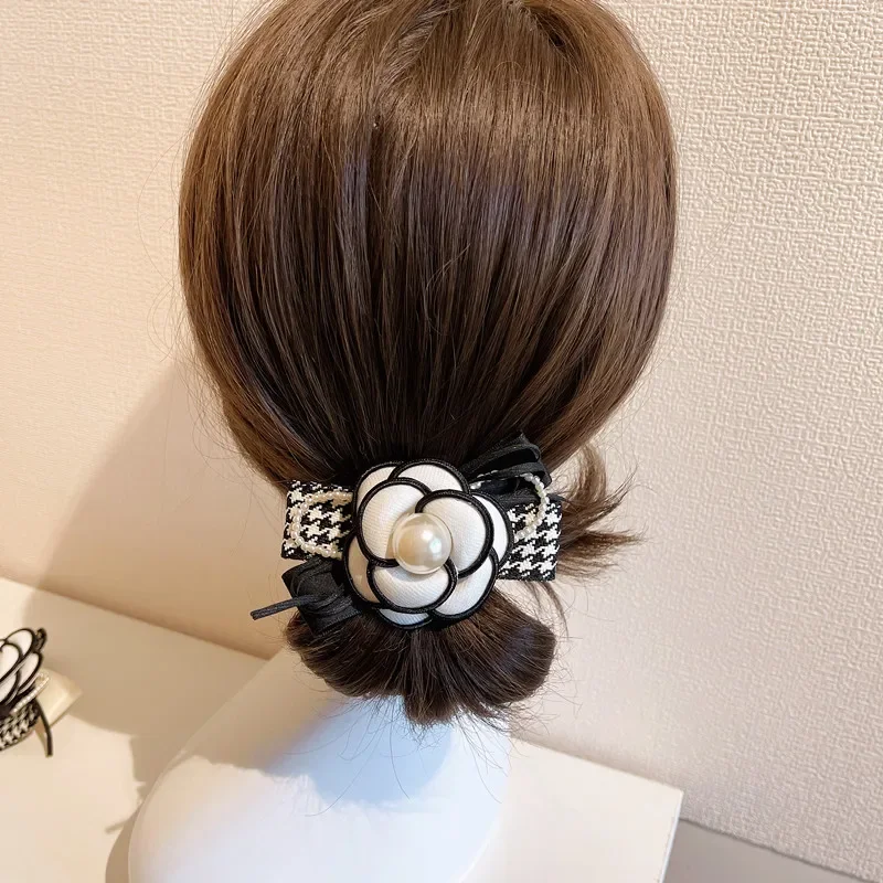 Camellia Bow Spring Clip Hind Brain Spoon Top Clamp Ponytail Transverse Clamp Akcesoria do włosów Spinka do włosów Nowe damskie nakrycie głowy