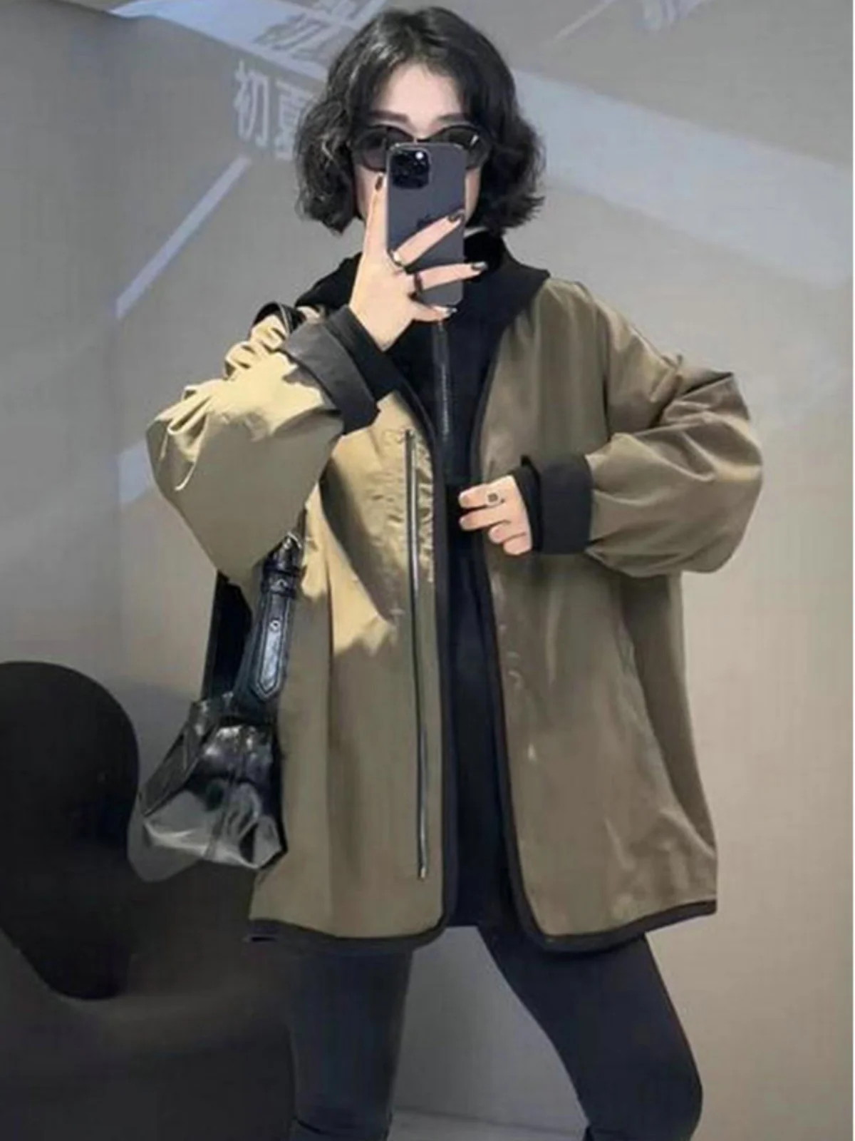 Two-Sided Wear V-Neck Baseball Style Women's Coat Autumn New Loose Slimming Versatile Medium-Length Outerwear Contrast Color
