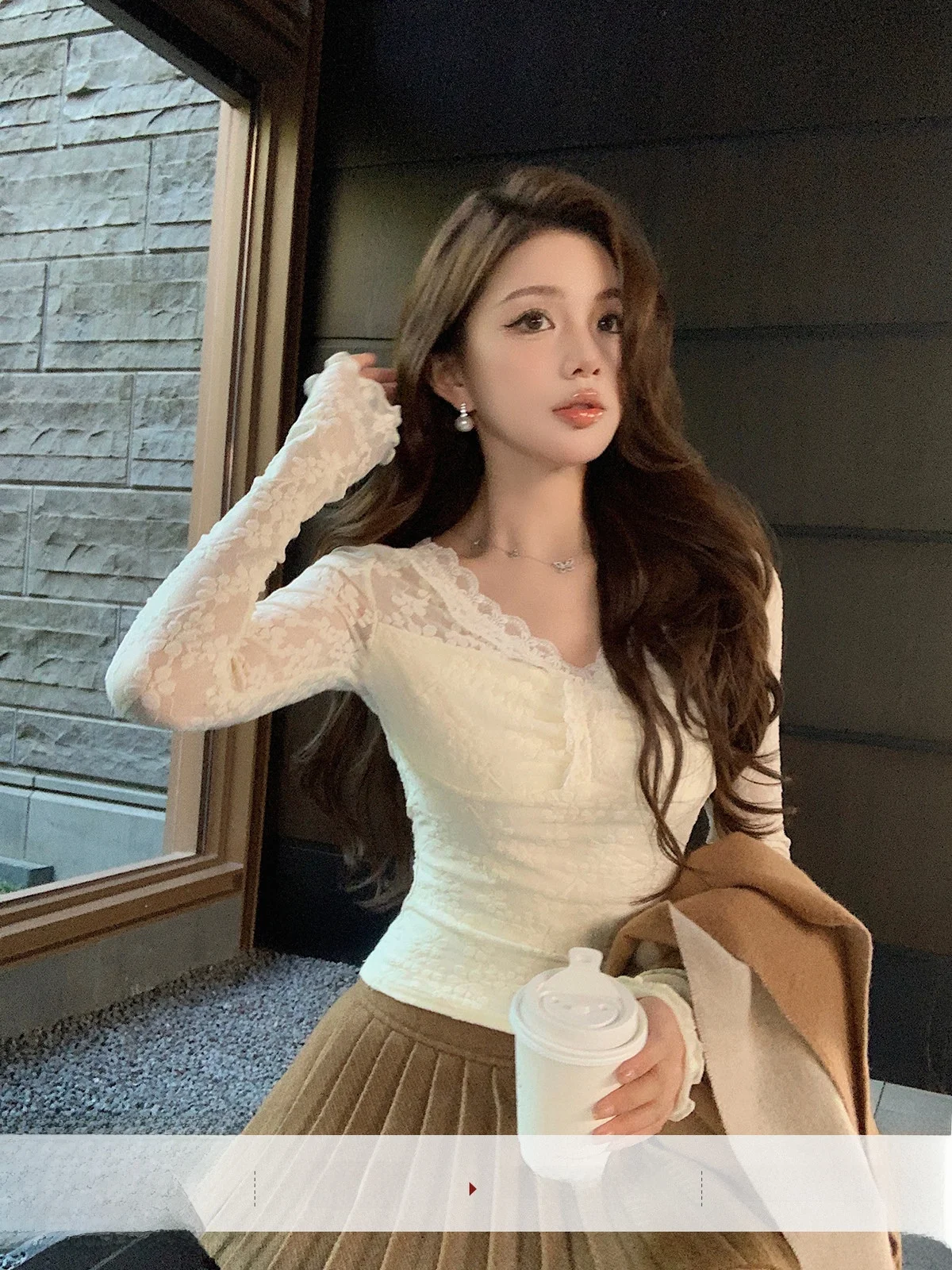 

Pure Desire Slim Fit Lace Print Base irt Women's Spring New Sle Micro Transparent Commute Sle Long Sve V-Ne Top