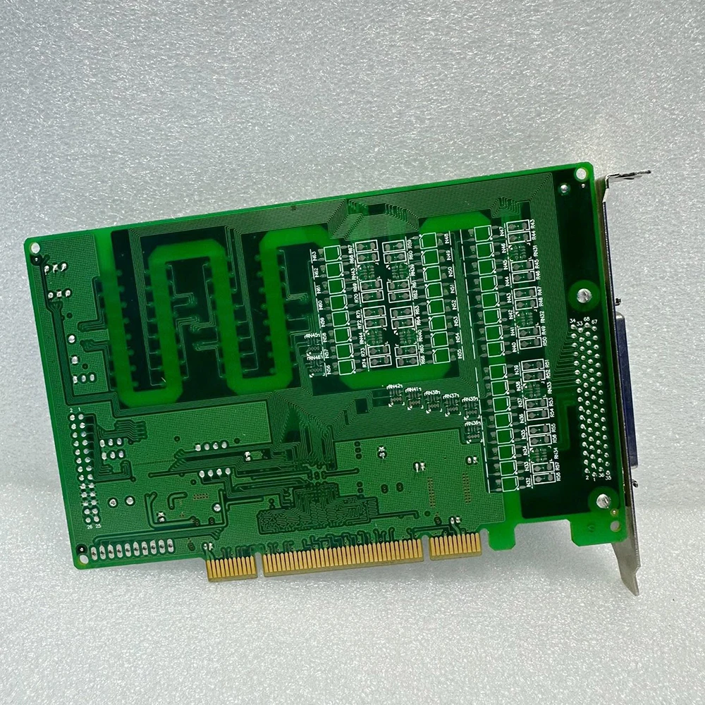 بطاقة الحصول على المدخلات والمخرجات الرقمية DIO3232A V1.1 SV1.1