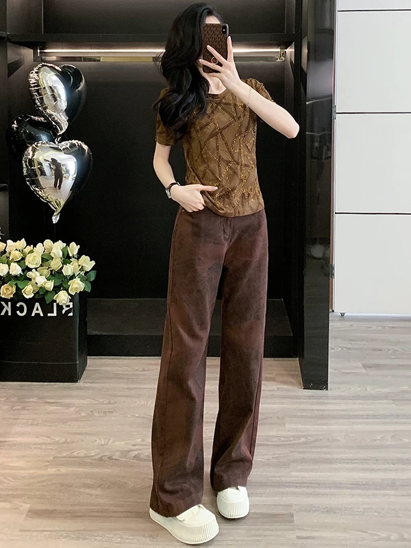 

Ретро-спортивный костюм в гонконгском стиле для женщин, лето 2026, новинка: топ с коротким рукавом и круглым вырезом, брюки с высокой талией и широкими штанинами, комплект из двух предметов