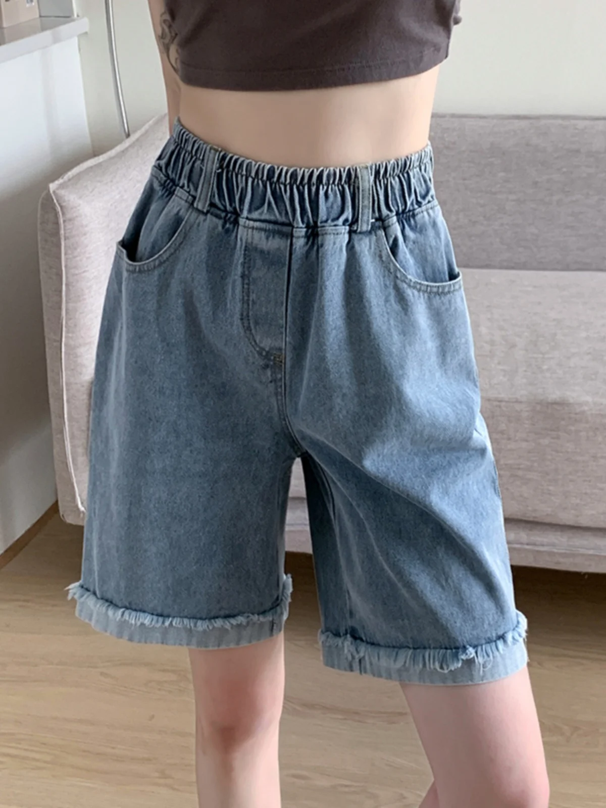 

High Waist Loose Fit Casual Denim orts Women's Summer A-Line Wide Leg Pants Five-Quarter Length Cuffed Versatile Jeans