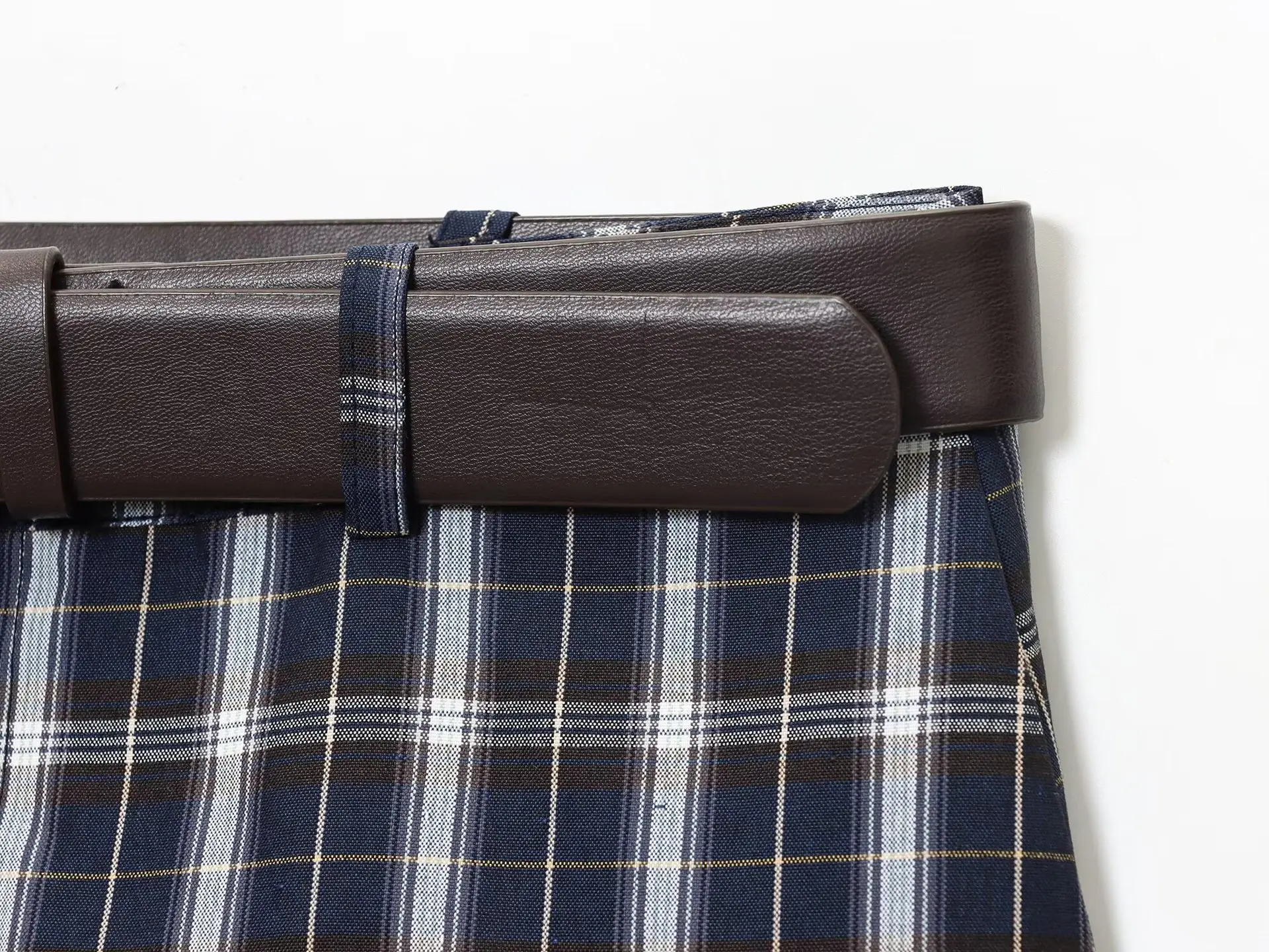 المرأة عالية الخصر متقلب منتصف طول تنورة الخريف الشتاء سليم صالح تنوعا حزام ميدي فستان مثير المألوف ثوب نسائي غير رسمي