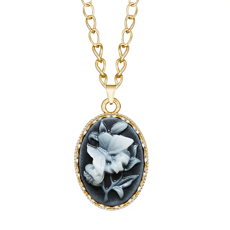 

Ethnic Butterfly Plant Cameo Pendant Necklace For Women Gold Color Plated Fashion Animal Cute Necklace