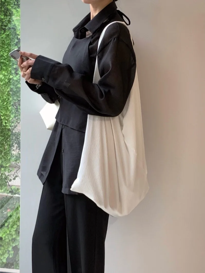 Lazin Sle ロングスリーブ襟付きとストラップ付きツーピースセット テクスチャードインナーウェア レディース 春秋冬シーズン