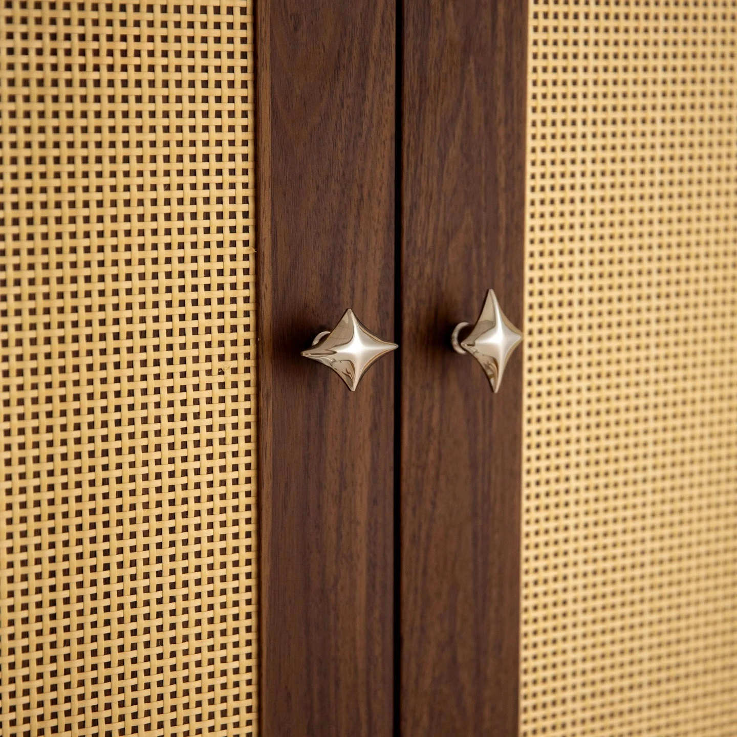 

BCD-французский светильник, роскошная латунная ручка для двери шкафа, титановое серебро, дверной ящик для одежды, мебельная фурнитура, ручки