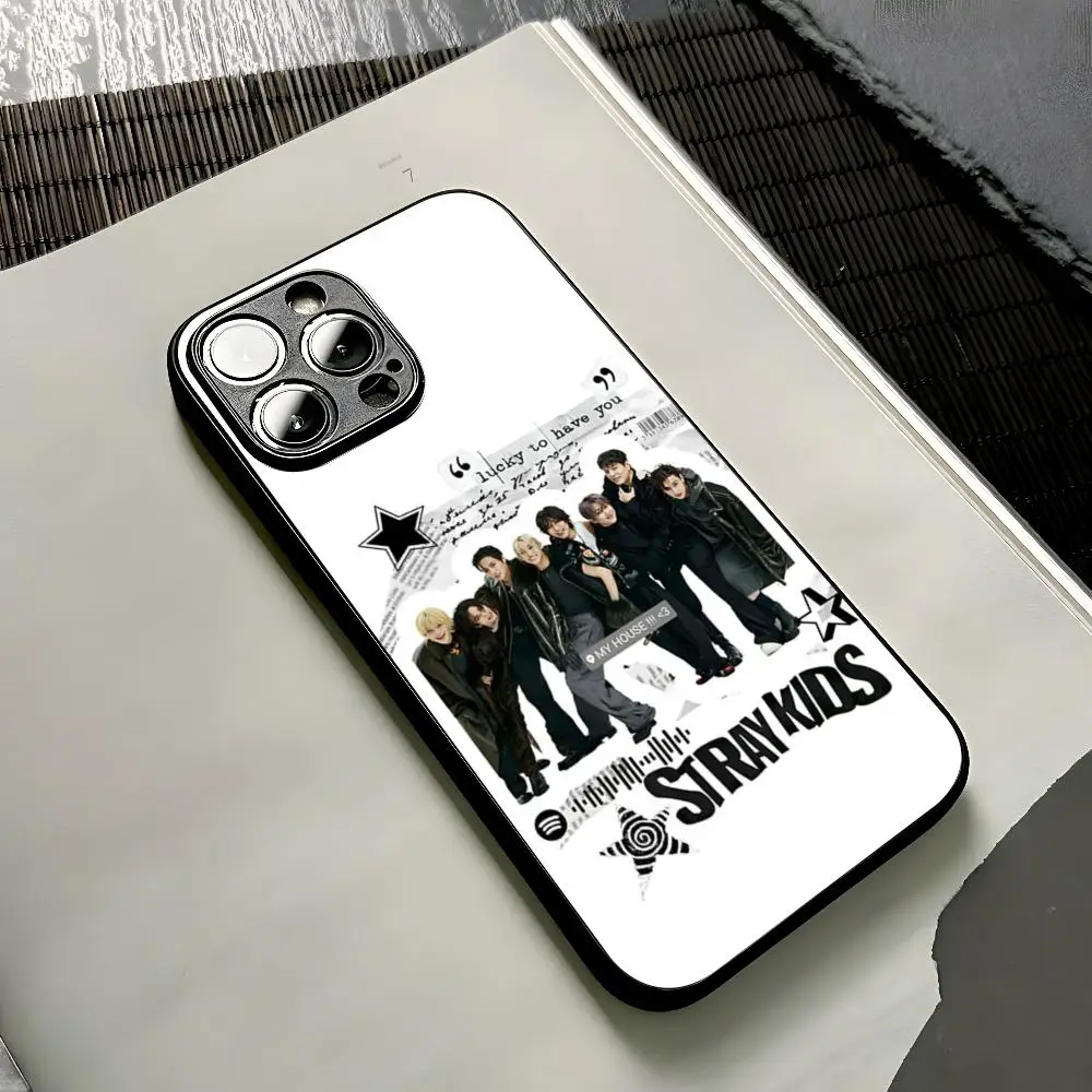 Чехол для телефона Kpop Stray Kids для iPhone 17, 16, 15, 13, 12, 14, 11 Pro Max, Mini, Air, Xs Plus, стеклянный чехол