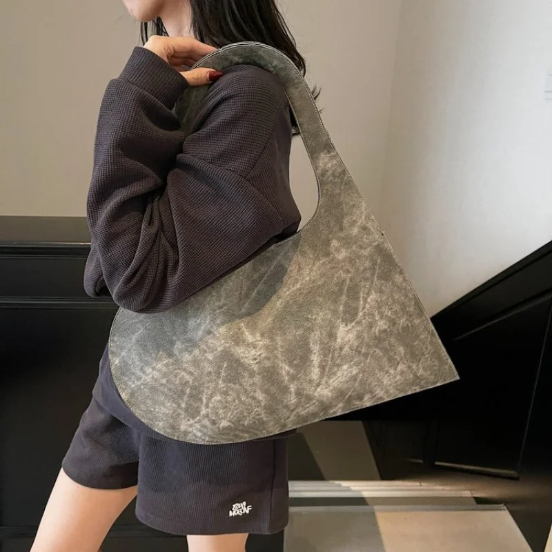 حقيبة ساعي البريد النسائية الفاخرة المصممة من الجلد الطبيعي حقيبة كتف كروس أنيقة للسيدات ذات علامة تجارية فاخرة