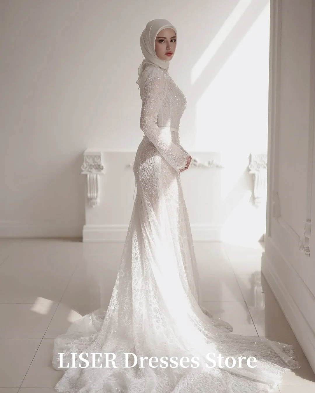 Liser High Neck A-Line Luxury Wedding Dresses Full Sleeves Silk Lace Elegant Bridal Gowns Customized فستان الزفاف