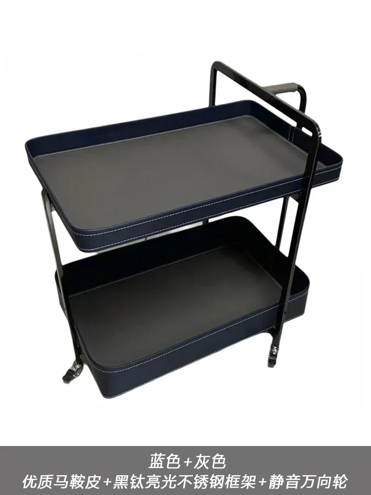 

Новый итальянский минималистичный двухслойный журнальный столик, простой, элегантный, класса люкс, из высококачественной седельной кожи, со съемной боковой подставкой.