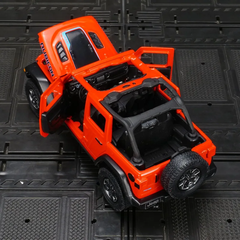 

rastar 1:32 моделирование Jeep Wrangler 4xe модель внедорожника из сплава двери и капот можно открыть имеет звук и освещение