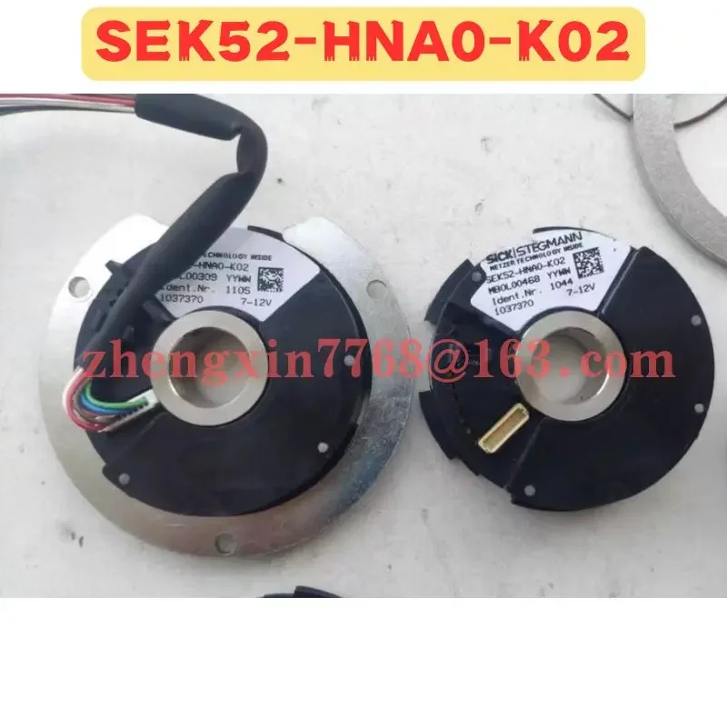 

Used Encoder SEK52-HNA0-K02 SEK52 HNA0 K02 Normal Function Tested OK