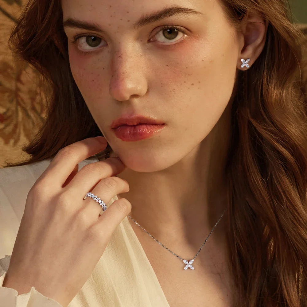 LinkerLove 925 Silver Moissanite Four-leaf Clover Jewelry Set for Women Diamond Four-leaf Necklace Earring Birthday Jewelry Gift