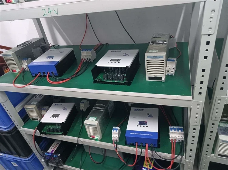 150VOC Input Voltage 12V 24V 48V Auto 80amp Battery Charger Control Lithium GEL Lifepo4 80 Amp Solar Charge Controller 80A MPPT