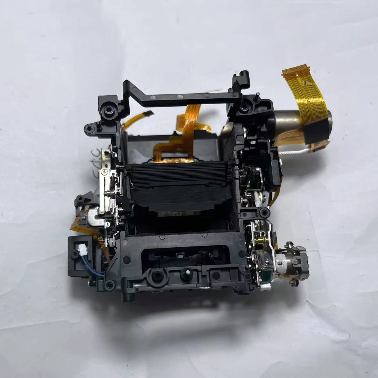 99% neue Spiegel box mit Apertur baugruppe Ersatzteile für Nikon D780 SLR