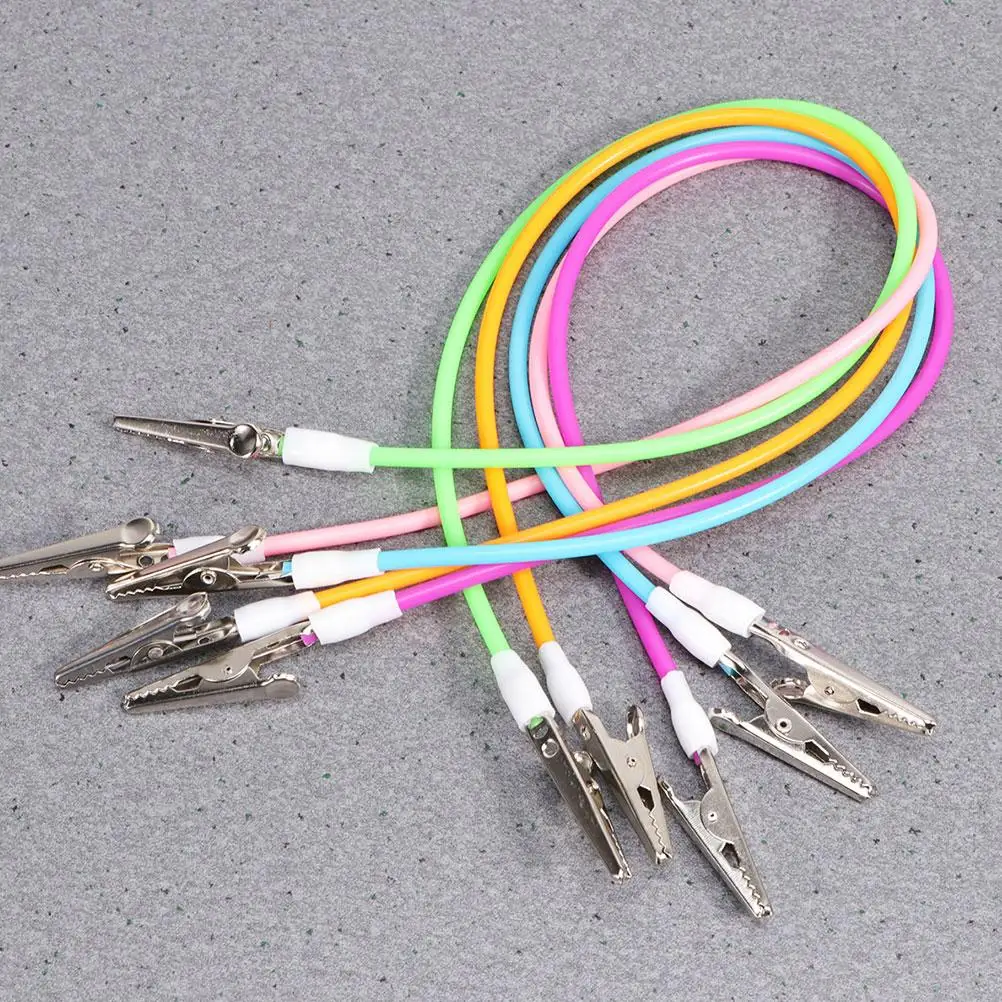 スカーフクリップ 弾性ソフト 折りたたみ式 ランダムカラー ナプキンをよだれかけに変える 子供 大人 高齢者 歯科用 ナプキンよだれかけホルダー