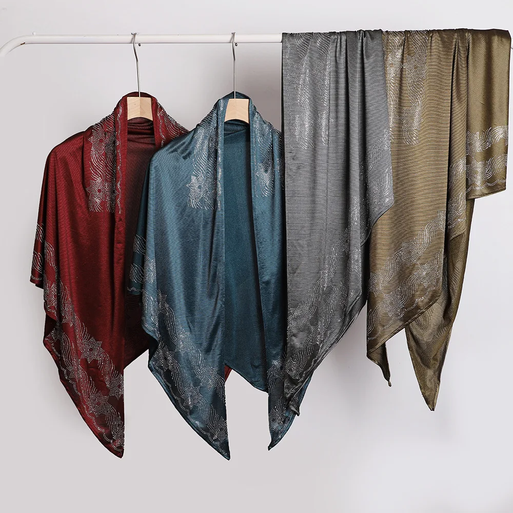 

Сплошной цвет треугольный шарф мусульманский хиджаб шали женские накидки женская мода повседневный тюрбан исламский трикотаж повязка на голову платок тюрбан