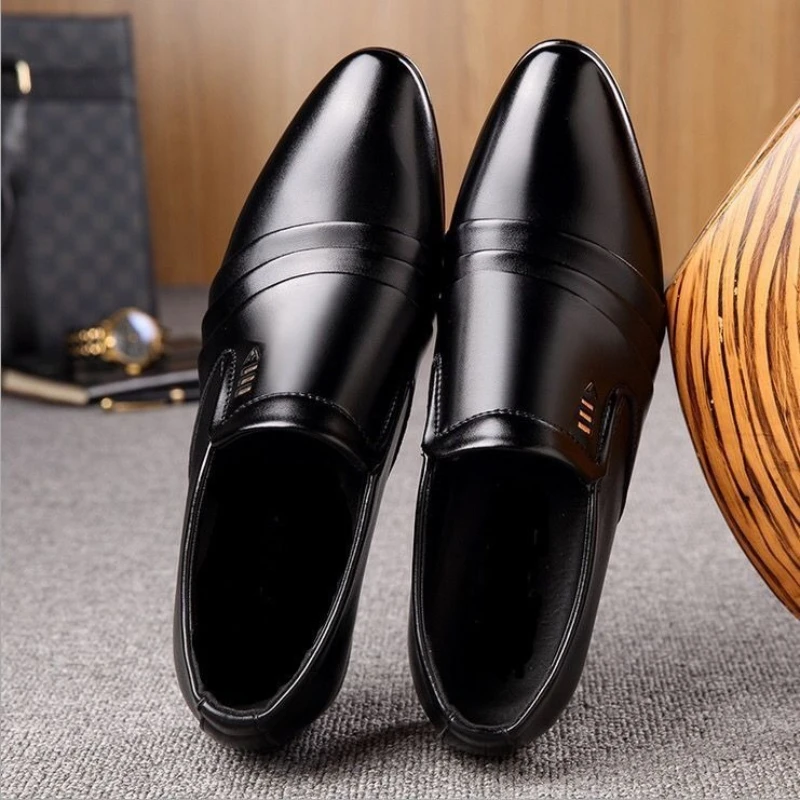 Men's Leather Shoes Lace-up Business Casual British Style Korean Version Soft Sole Breathable Formal Wedding Groom Shoes